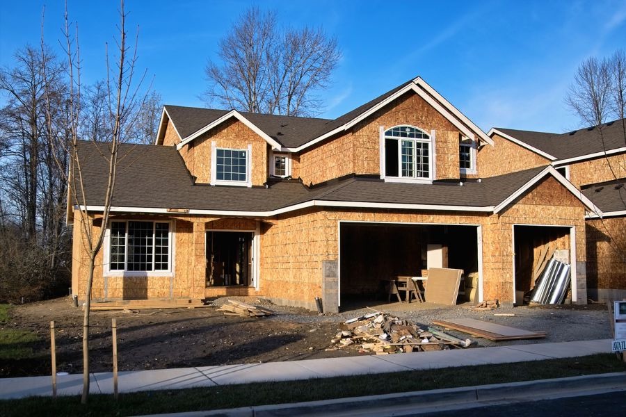 Why Buying New Builds is a Good Idea in a Seller's Market in 2023